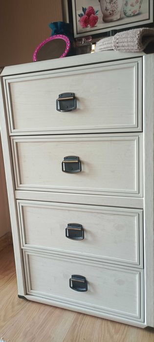 Продам гарнитур для прихожей.