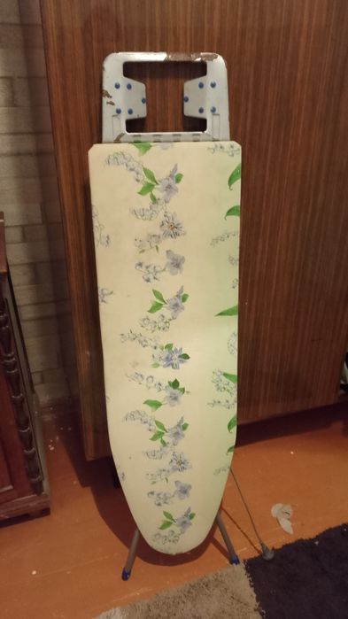 Продаю разные товары .