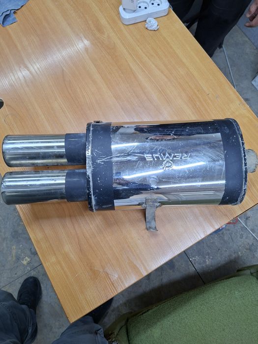 Глушитель ремус и фара лед