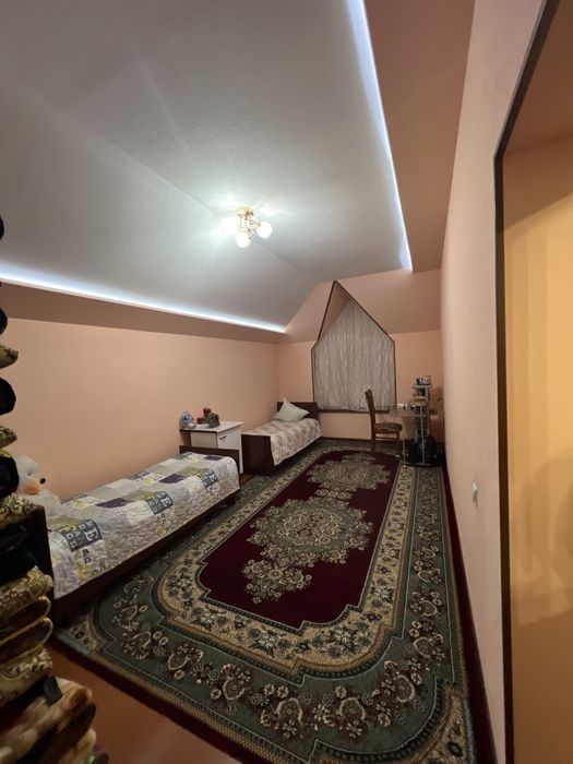 Uy sotiladi 2021-yil qurib bitilgan