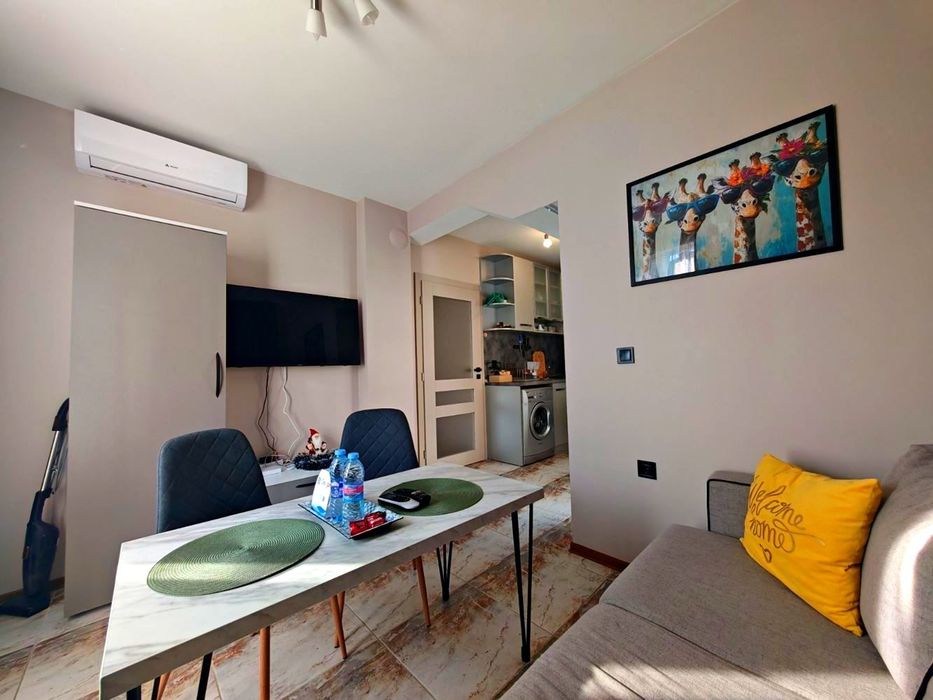 Дава се под наем Двустаен апартамент в Бургас, Център - 52 кв.м за 548.25 € - Снимка #7