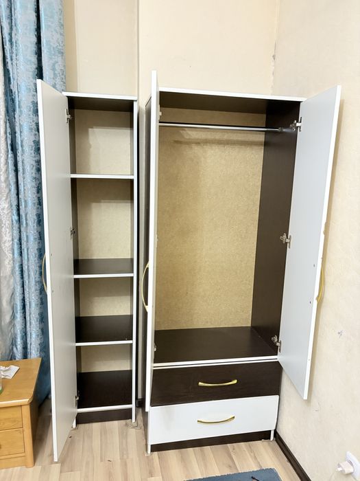 Срочно продам шкафы