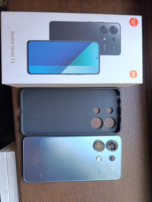 Срочно продаётся телефон Xiaomi Redmi note 13 4g