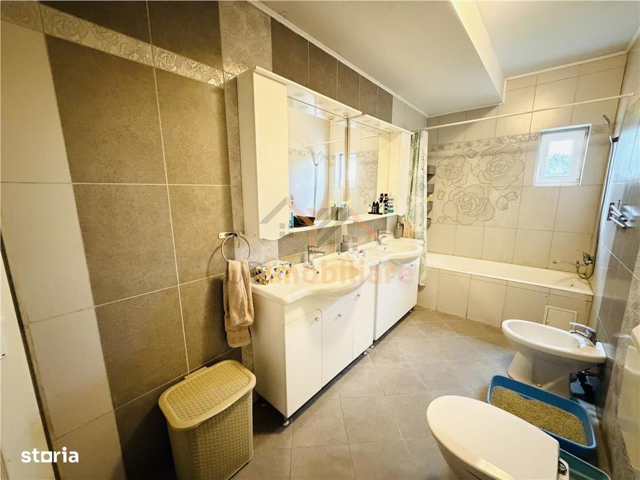Apartament 3 Camere | Etaj 1 | Zona Paleu | Bihor