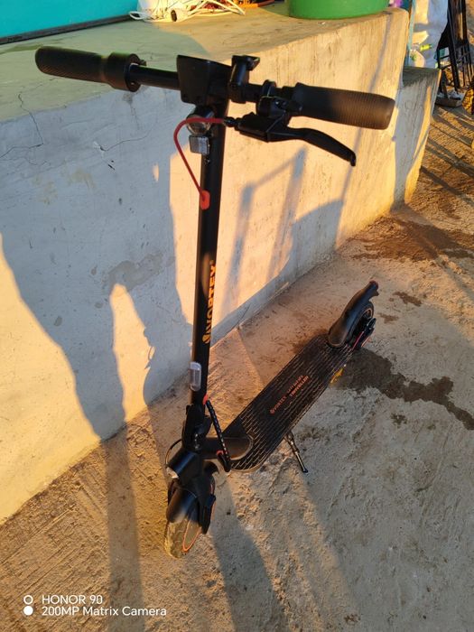 Vând trotinetă vortex vo7002