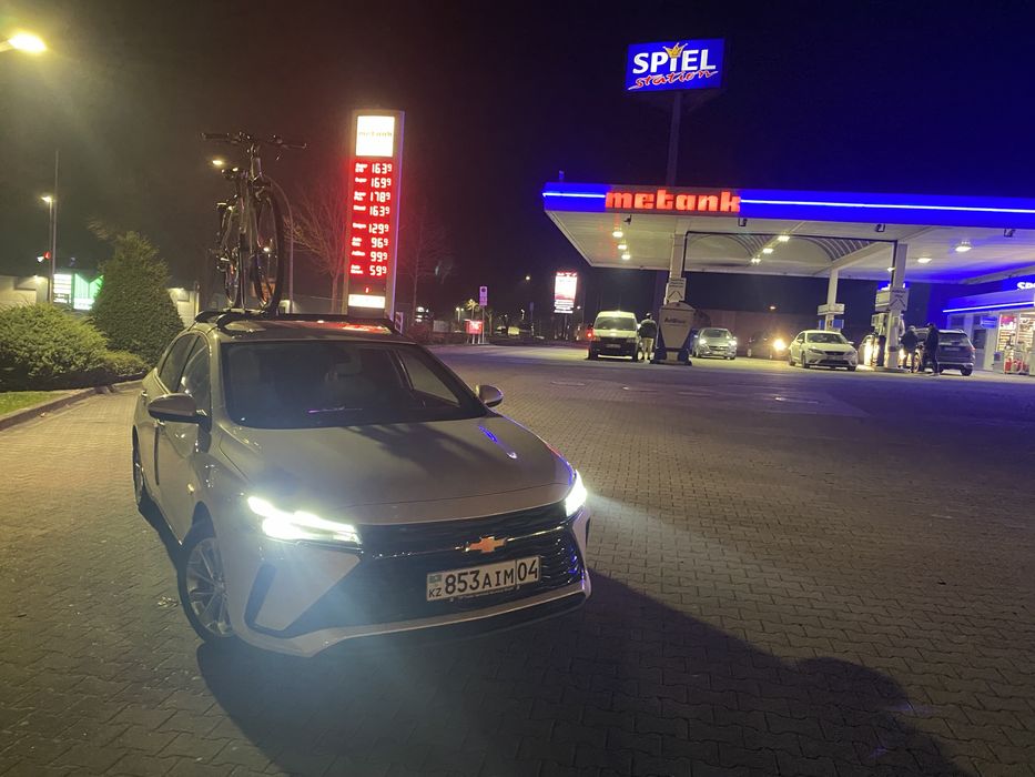 Шевроле Монза 2023 года