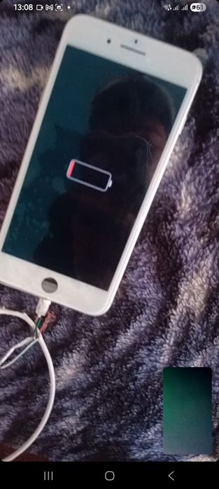 Ipohne 8plus  Schimb cu o soba pe lemn