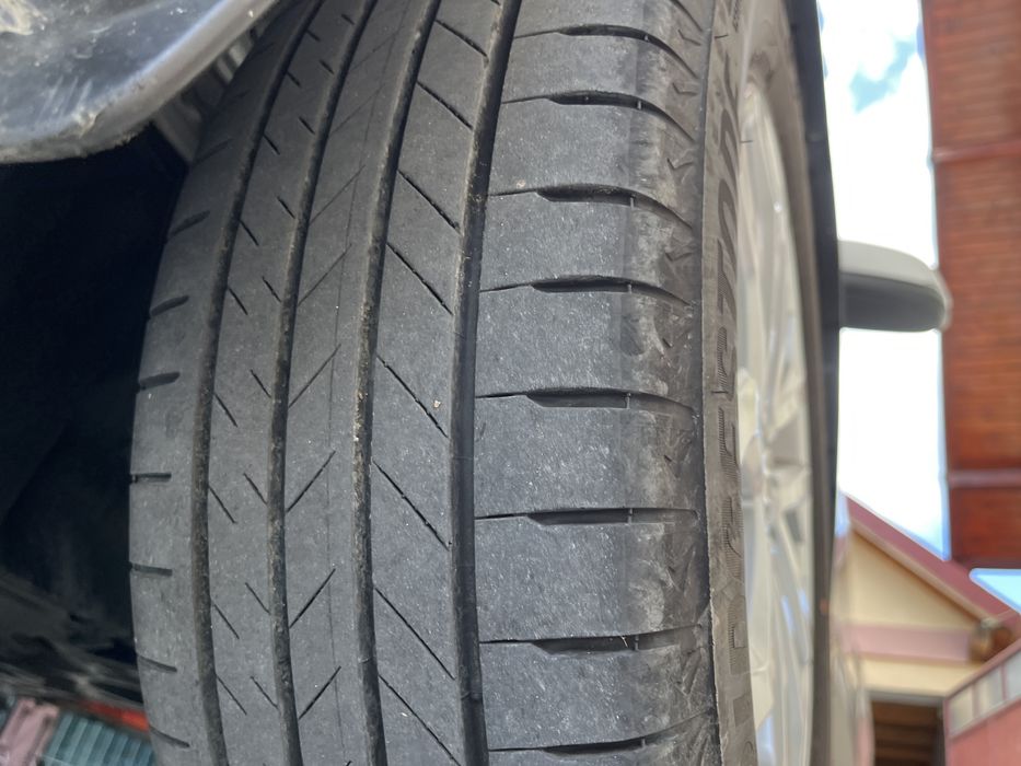 Vand 4 jante toyota+cauciucuri bridgestone