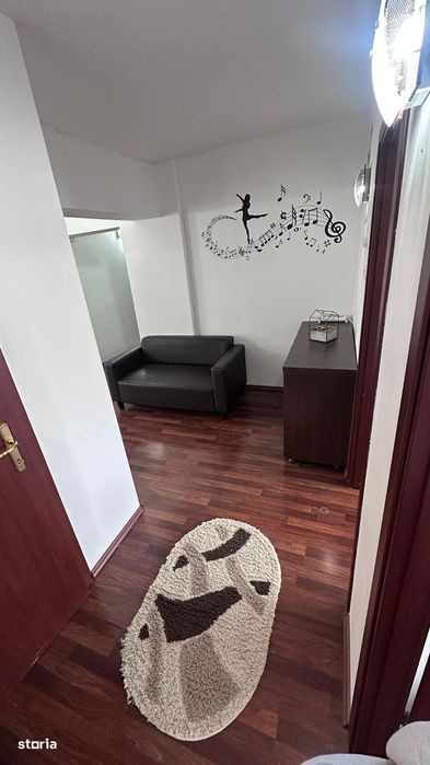 Inchiriere apartament 3 camere, zona Calea Bucuresti - Targoviste