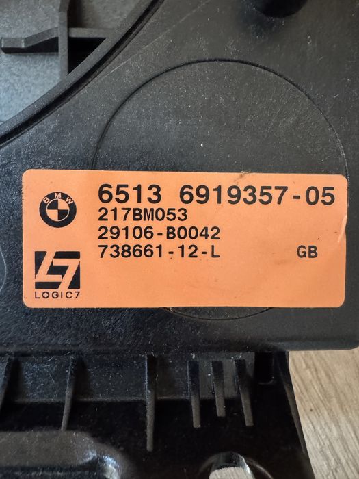 Оригинална кутия за бас говорител субуфер БМВ Е60 Е61 BMW E60 E61