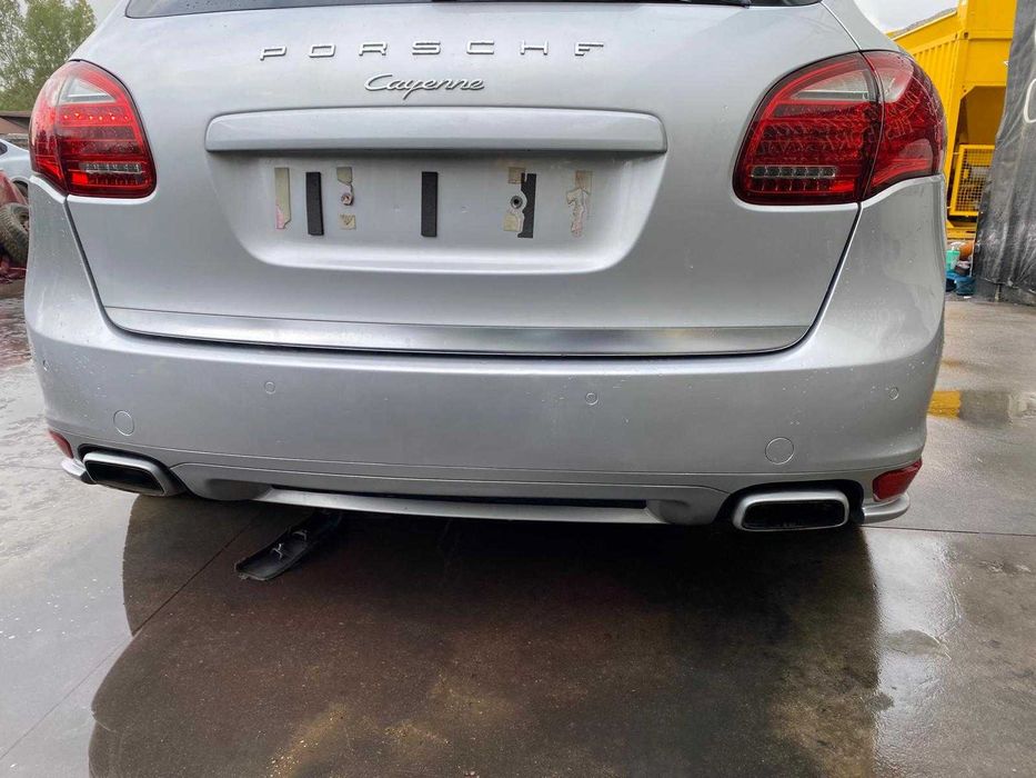 dezmembrez porsche cayenne cod motor CRCA/bara fata cayenne/faruri