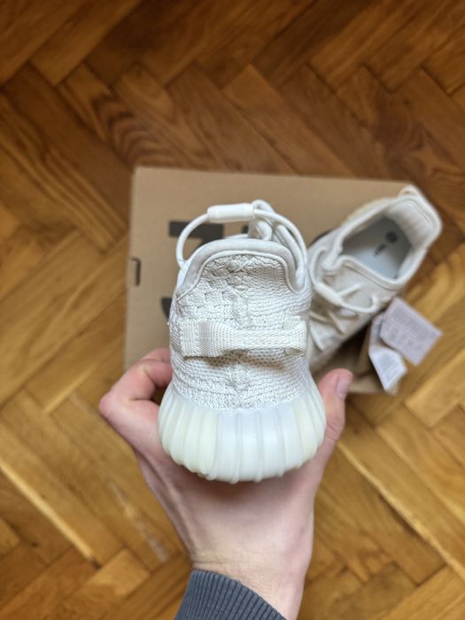 Yeezy 350 Bone 35 1/3