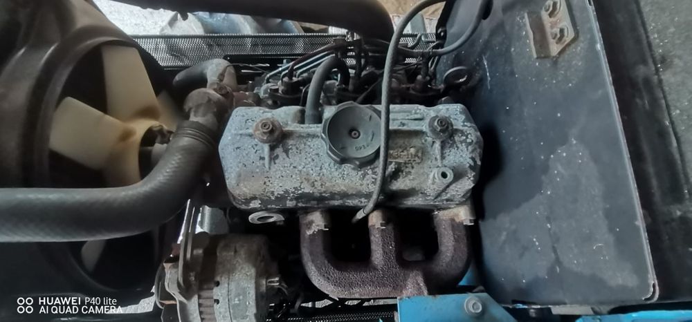 Vând tractor Mitsubishi Kumiai