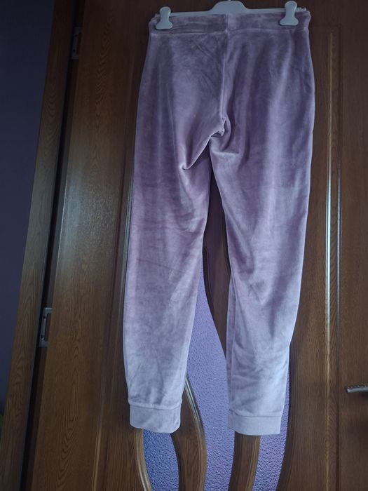Vând Pantaloni de Trening Damă Mărimea M-L