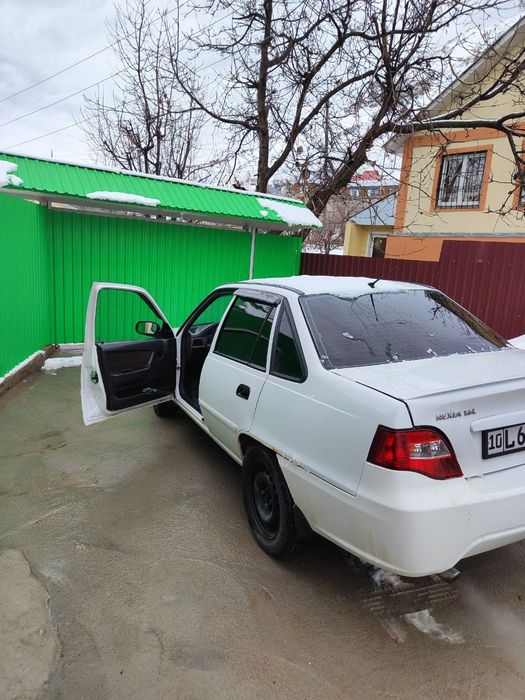 Продается нексия2