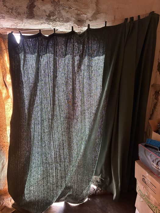 Штора брезент в гараж.