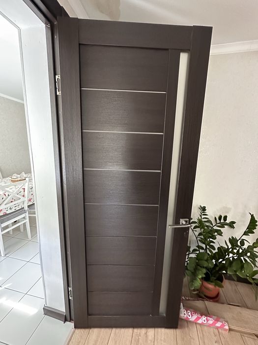 Продам межкомнатные двери