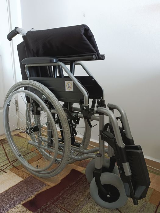 Продам коляску для инвалидов прогулочная