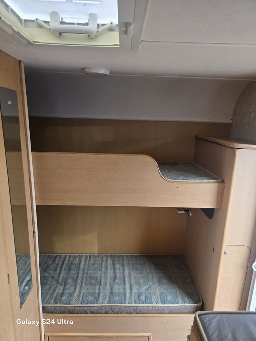 Rulota 2004 Swift Abbey, caravana 6 berthi, motor mover