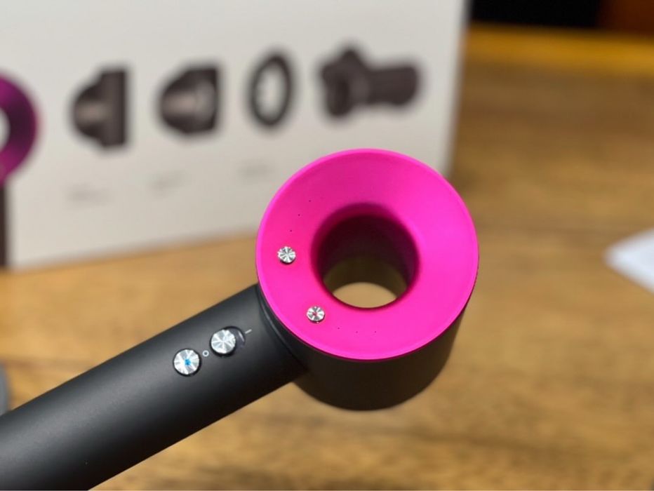 Uscător de păr Dyson