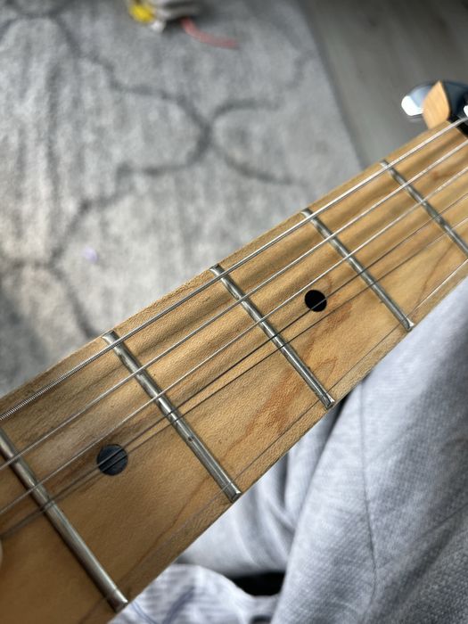 Електрическа китара Vester