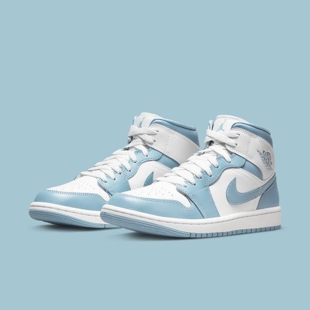 Jordan 1 Blue And White