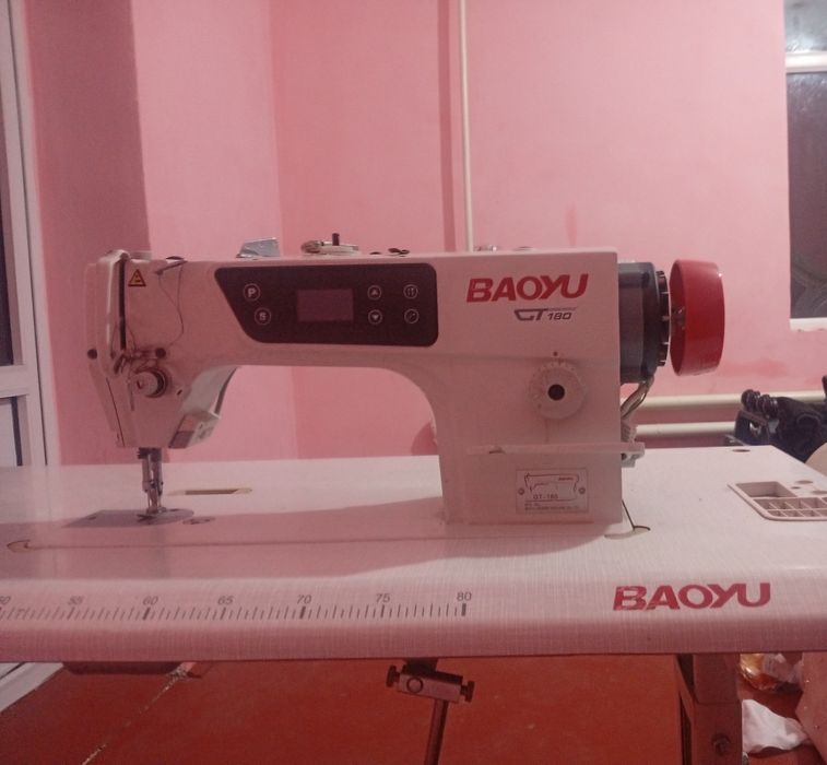 Baoyu tikuv mashinasi