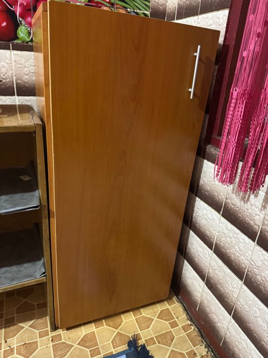 Продам газовый баллон с тумбой