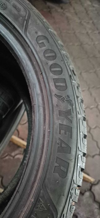 anvelope Goodyear,Michelin  275/40/18