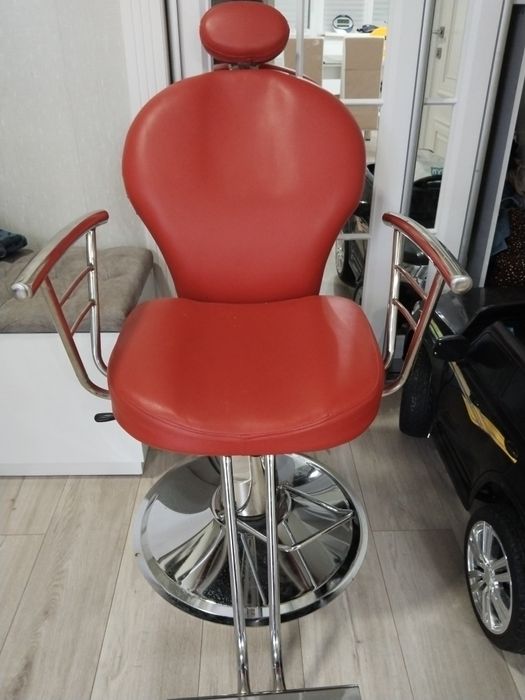 Кресло парикмахерская