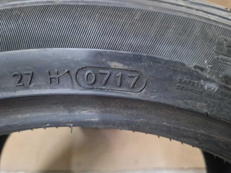 2 Hankook R17 255/40
летни гуми Runflat 
DOT0717