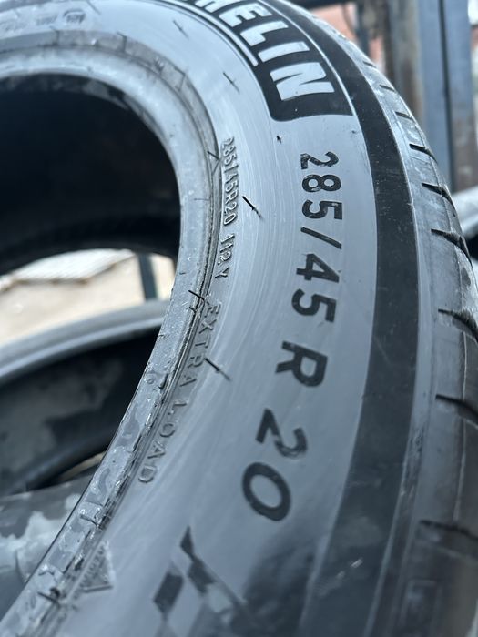 Шины 285/45R20 (2шт)
