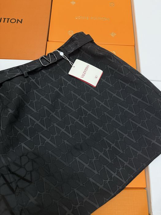 VLTN дамска пола New Season