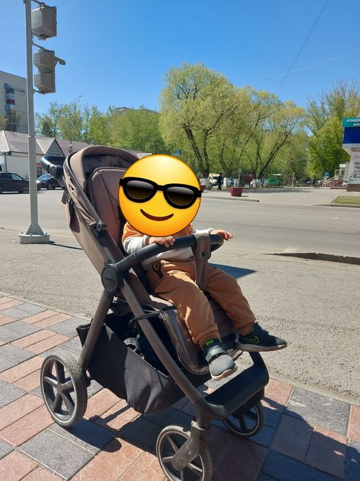 Прогулочная коляска Carrello bravo sl deluxe