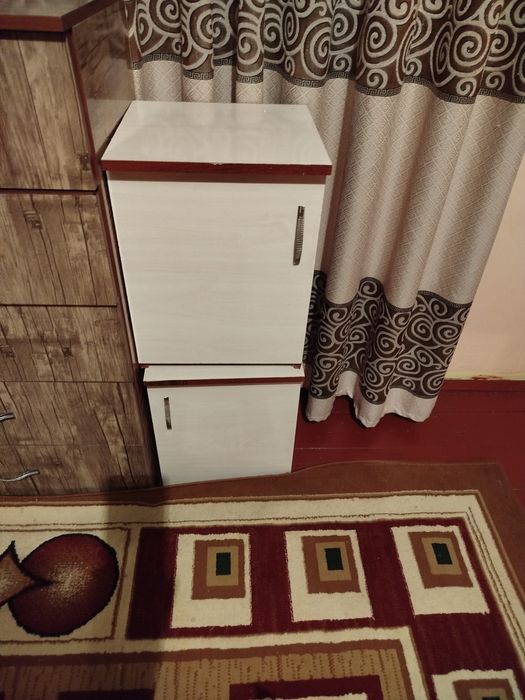 Spalini garnitur stenka sotiladi