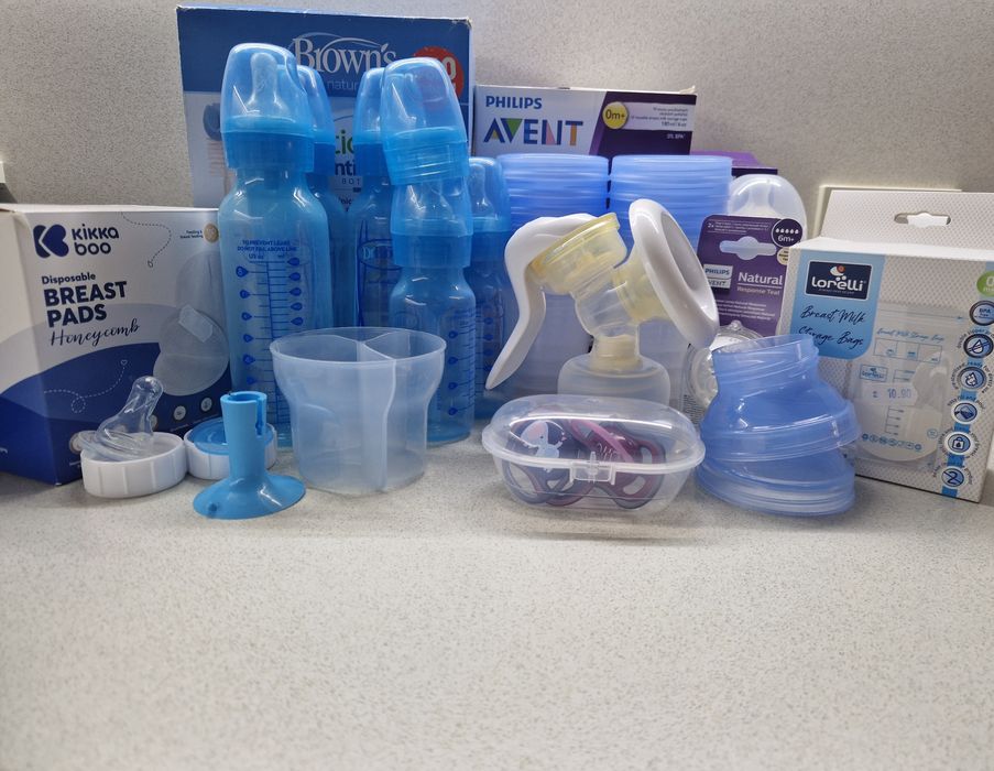 Продавам ръчна помпа Philips avent и други аксесоари