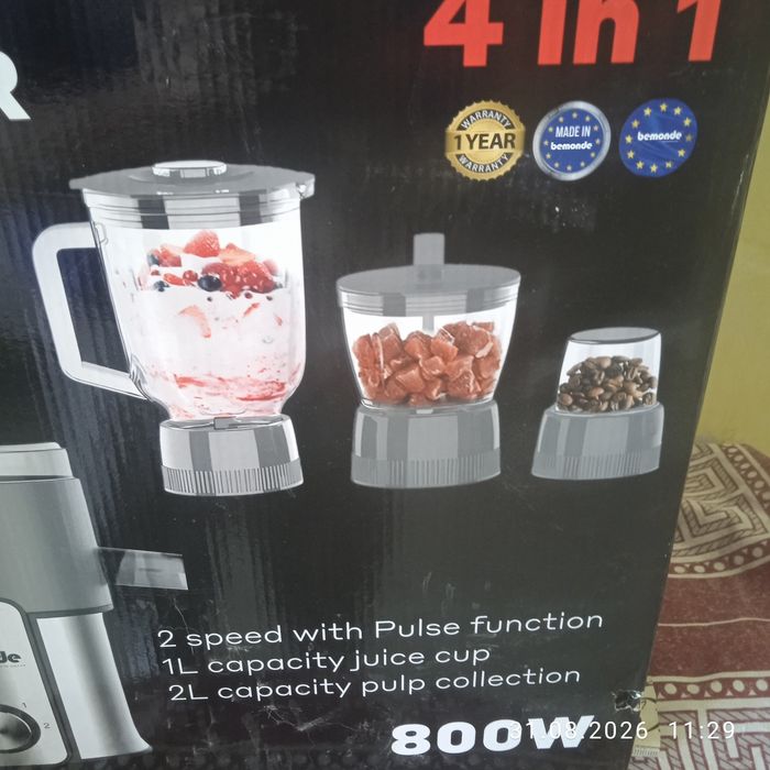 Продам кухонный комбайн, 4в 1, 800 W. Новый !!!