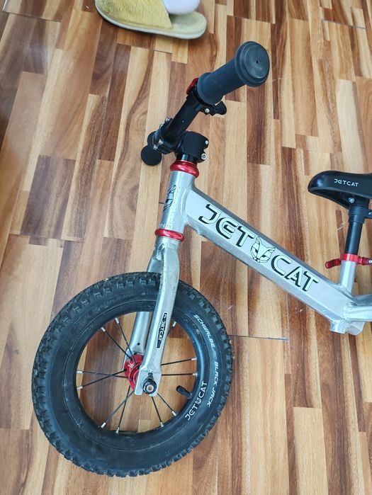 Беговел JETCAT 12 Sport AIR PRO Silver