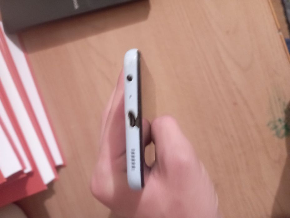 Продам Самсунг А13, обмен