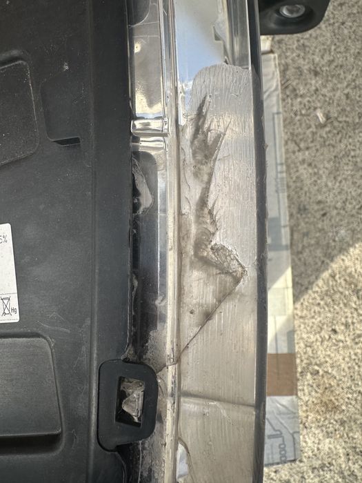 Renautl Range T - десен фар