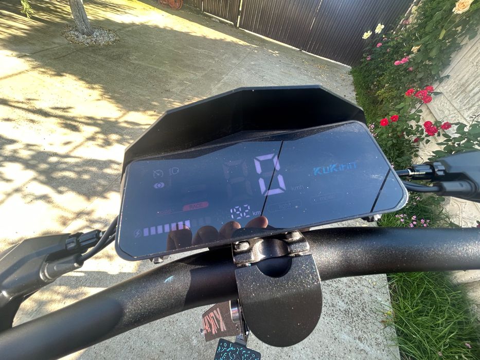 Trotinetă electrică Kukirin G2