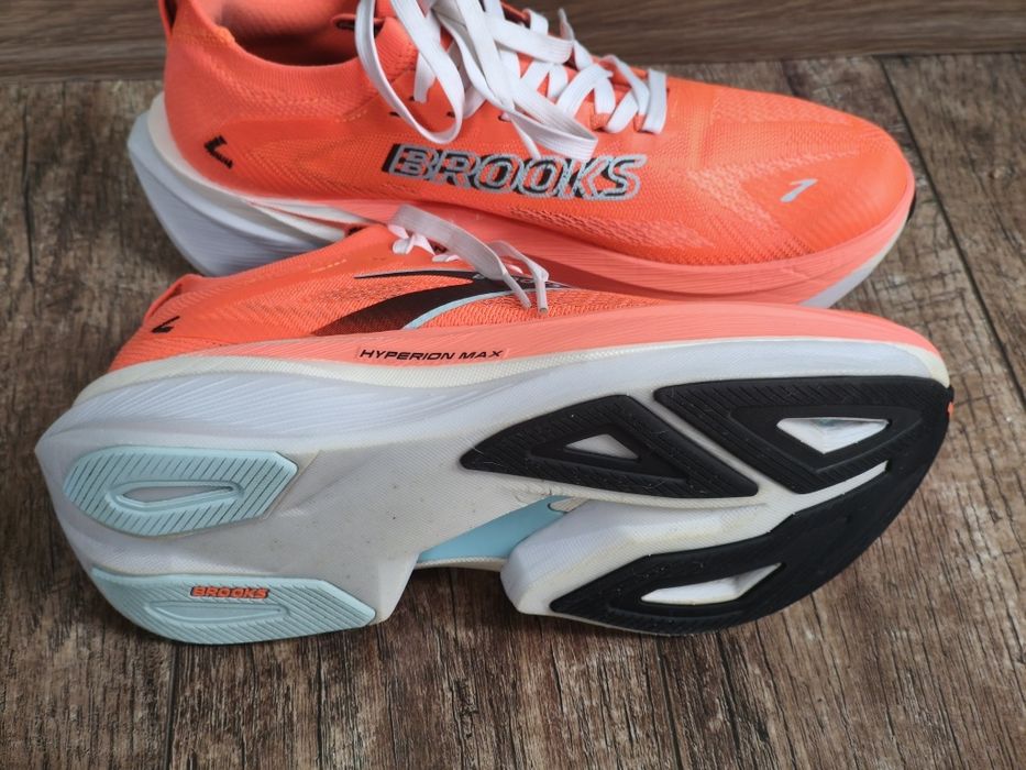 Brooks Hyperion Max3, маратонки за бягане, номер 43