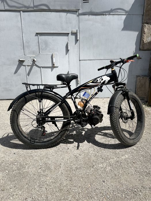 Продам кастом мопед из велосипеда