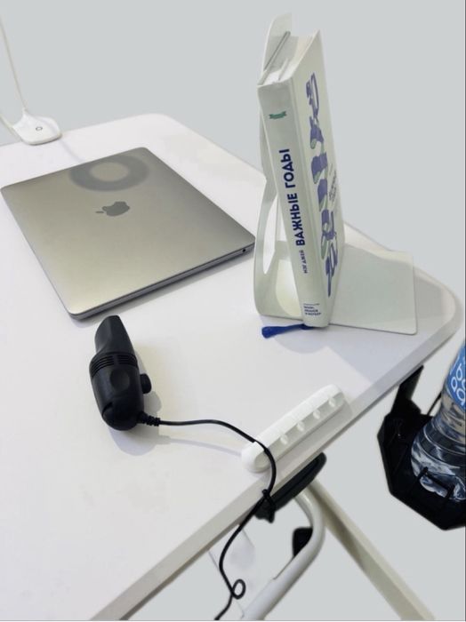 Компьютерный стол с регулировкой высоты