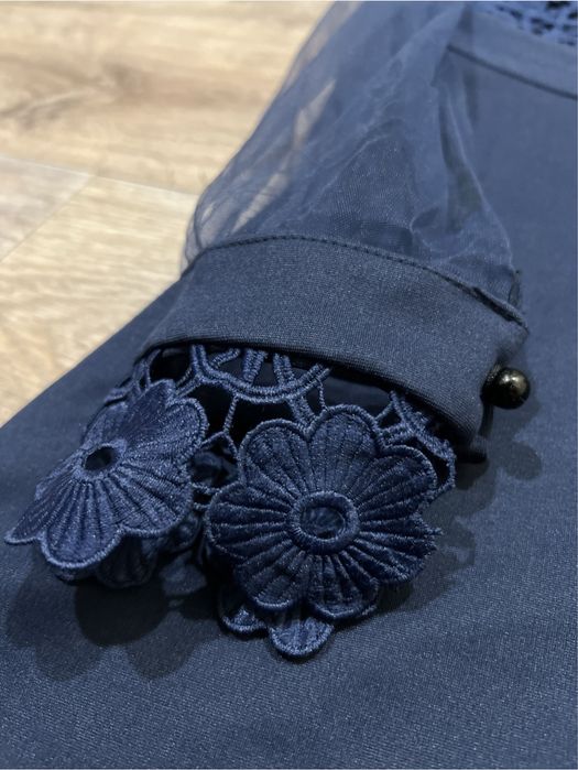 Продаю женское платье