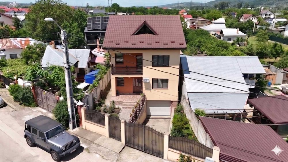 Casa de vanzare 4 dormitoare, Sp+P+1E, Auchan Bascov Pitesti
