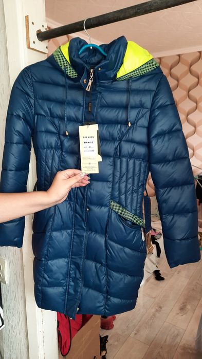 Продам новую куртку(зима)