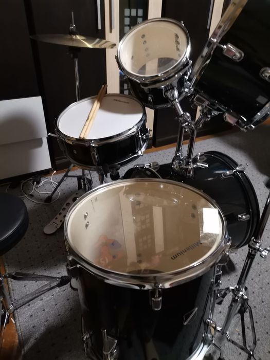 Vând tobe Millenium mix