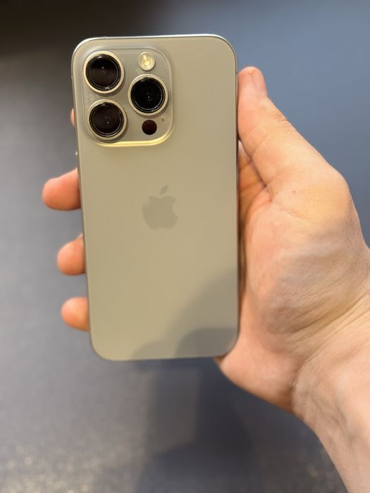 IPhone 15 Pro 256 tali