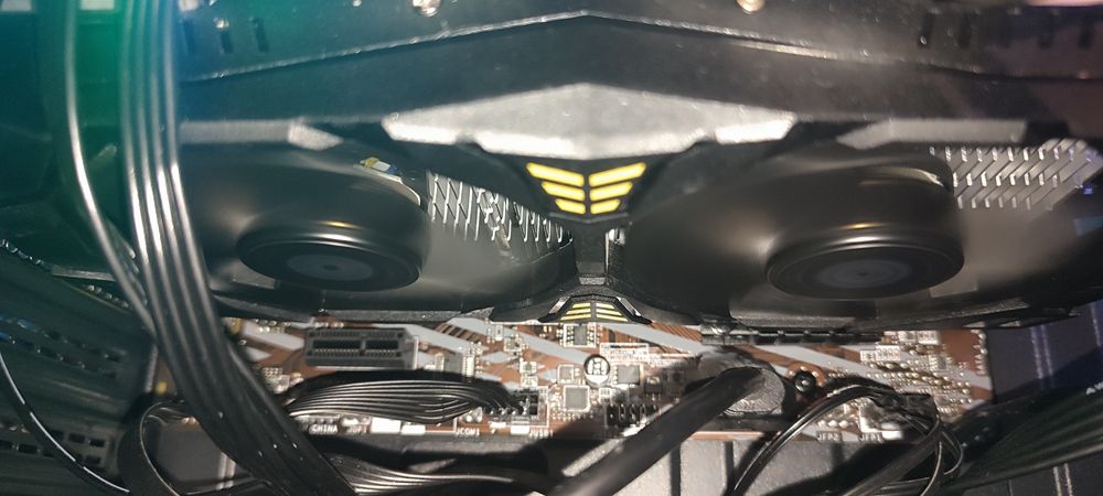 Продам видеокарту rx580